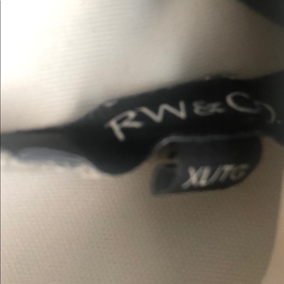 Ombré 3/4 sleeve top in stretchy scuba type fabric and with neck - Picture 4 of 8